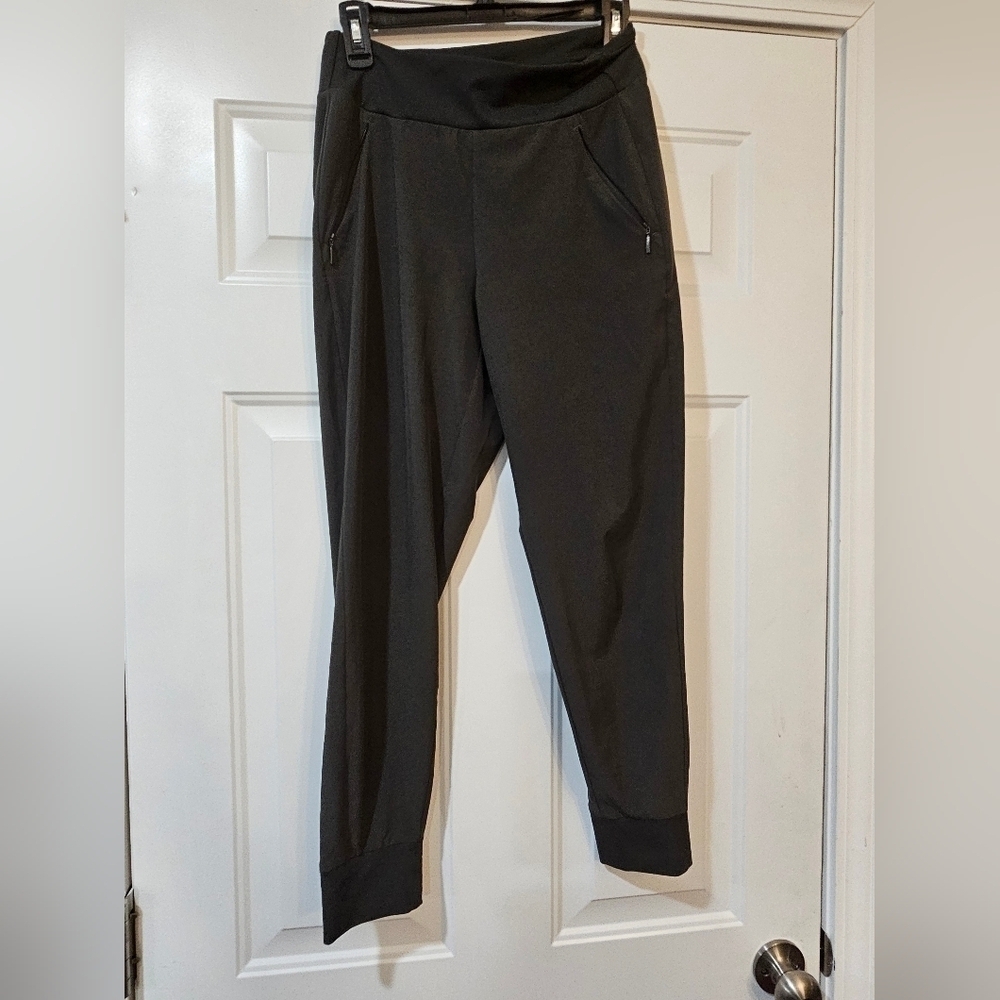 Athleta vintage pants size 4 travel pants,exercise, yoga,traveling, active wear